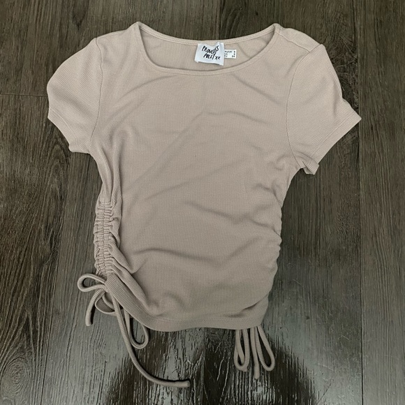 Princess Polly Tops - Light tan t shirt